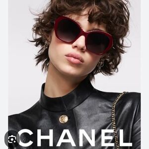 CHANEL AUTHENTIC Oversized Sunglasses . 5332